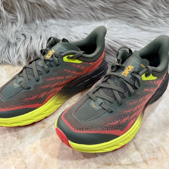 НОКА Speedgoat 5 Trail Running Shoe (Men) - Picture 2 of 12